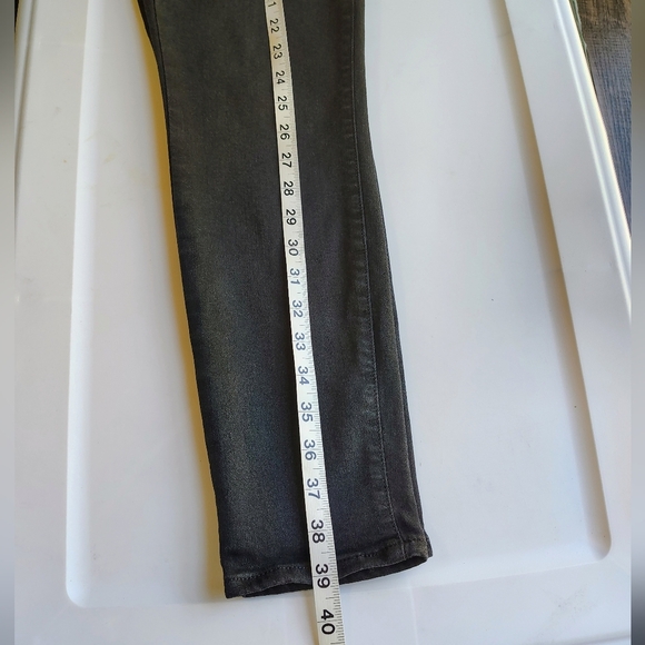 PAIGE Hoxton Ankle Skinny Jeans High Rise Women's Black Stretch sz 31. - Picture 11 of 17